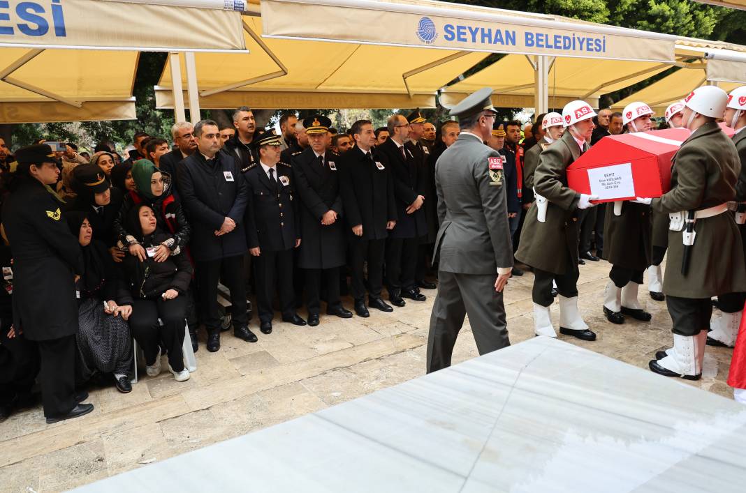 Şehit Uzman Çavuş Eren Kızıldağ'ın eşinden yürek yakan ağıt: Canım eşim, doyamadım Allah'ım 8